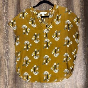 Amour Vert Yellow Cap Sleeve Blouse with Mandarin Collar